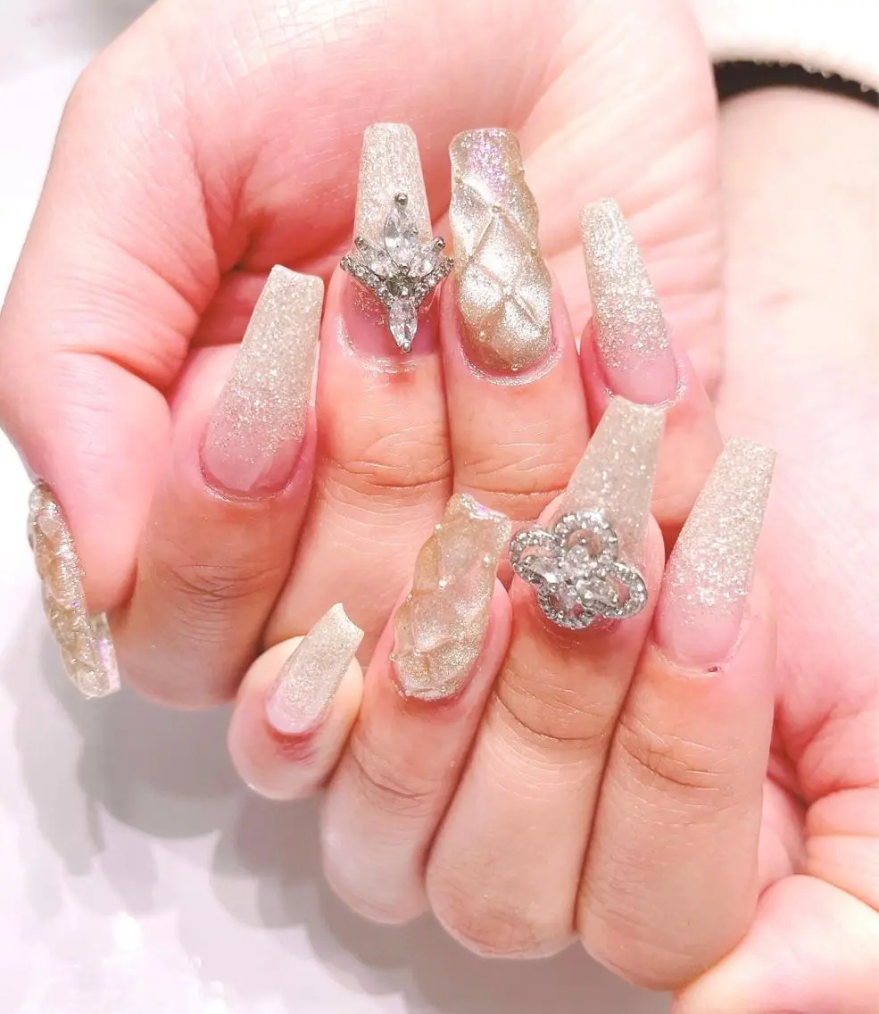 ネイル アートネイル ジェルネイル スカルプネイル シンプルネイル 春ネイル ハンドネイル ネイルサロンアウル ayaka💋のネイルデザイン