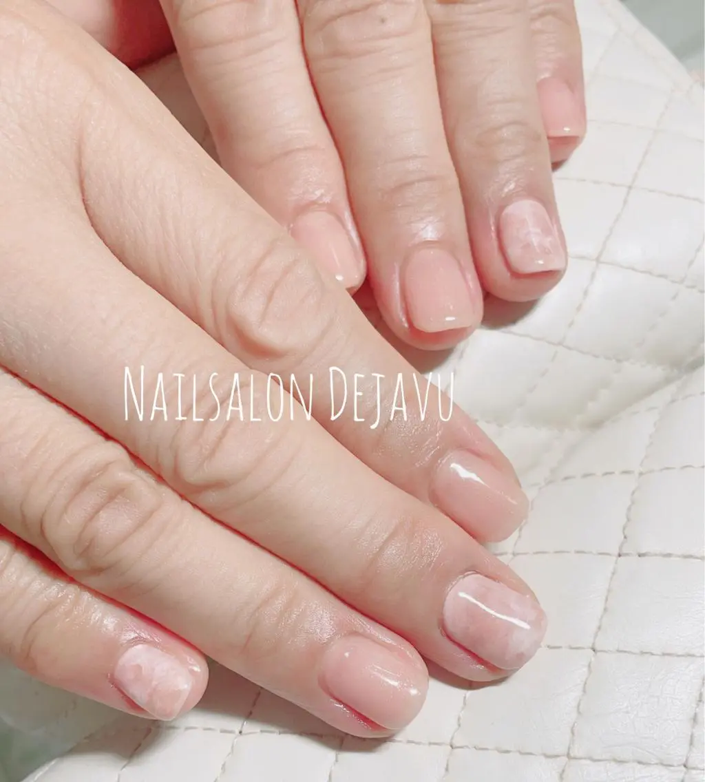 ネイル アートネイル 大理石ネイル(マーブル) ワンカラーネイル Nail salon Dejavu 🌿のネイルデザイン