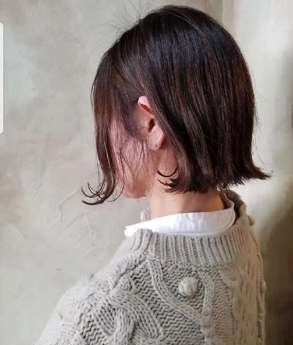 ショート 切りっぱなしボブ ボブ 美容院 コッペパンのヘアスタイル