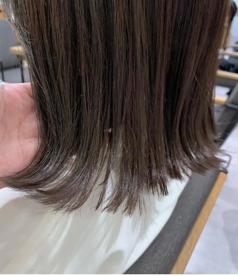 ミディアム ハイライト カット ヘアカラー 緑川 瑞穂のヘアスタイル