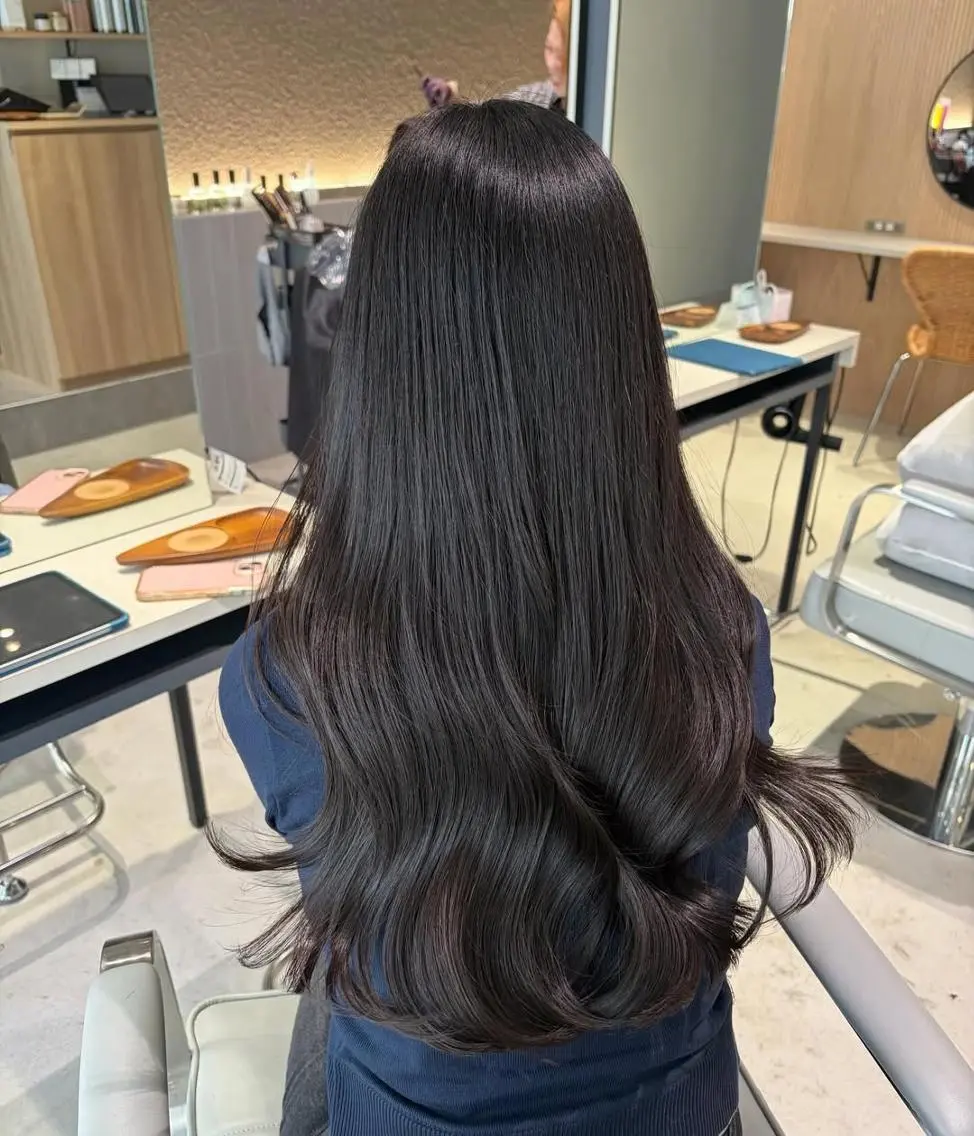 ロング 髪質改善 トリートメント しげ ゆりか/透明感 カラー/顔周りカットのヘアスタイル