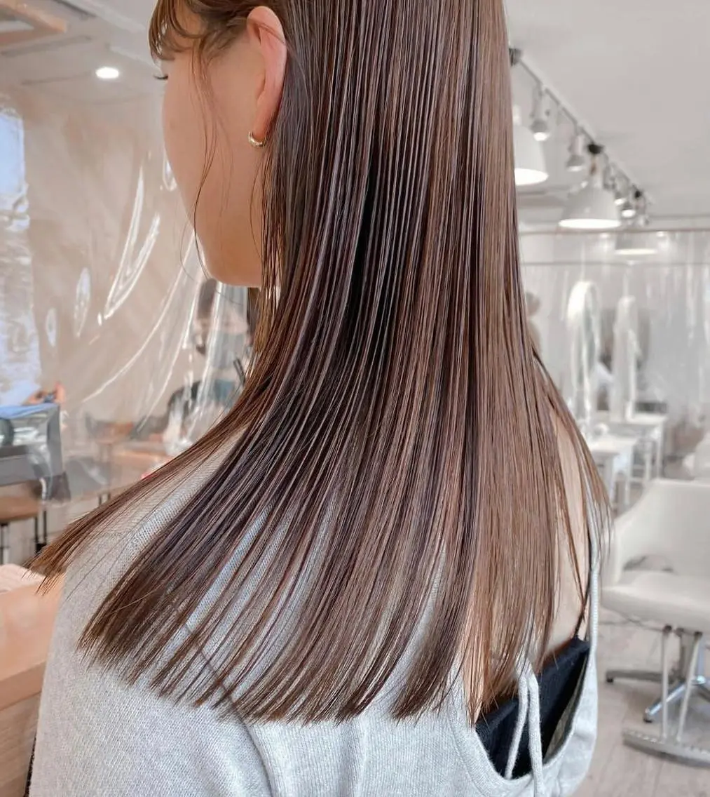 ミディアム カット トリートメント Ryo ／透明感カラーのヘアスタイル