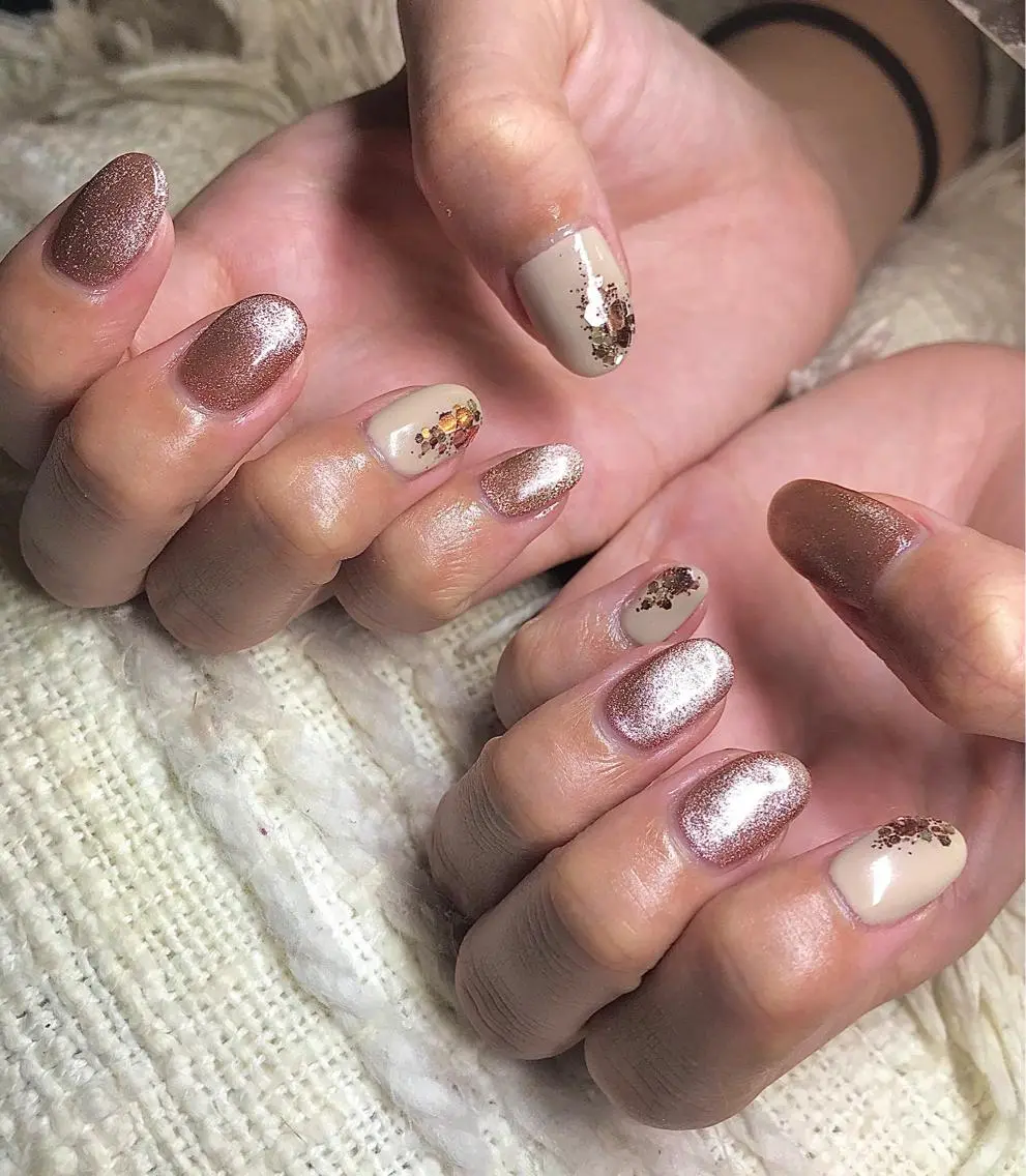 ショート カラー パーマ ヘアアレンジ メンズ キッズ ネイル ラメ(グリッター) マグネットネイル el. by Aoのネイルデザイン