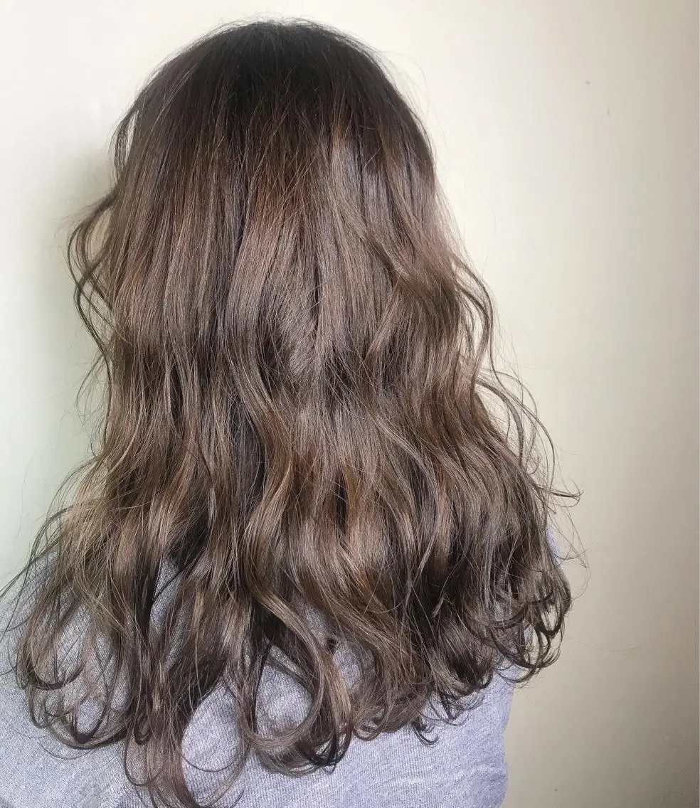 ロング カラー ベージュカラー 🎊ルービック 京橋店💛のヘアスタイル