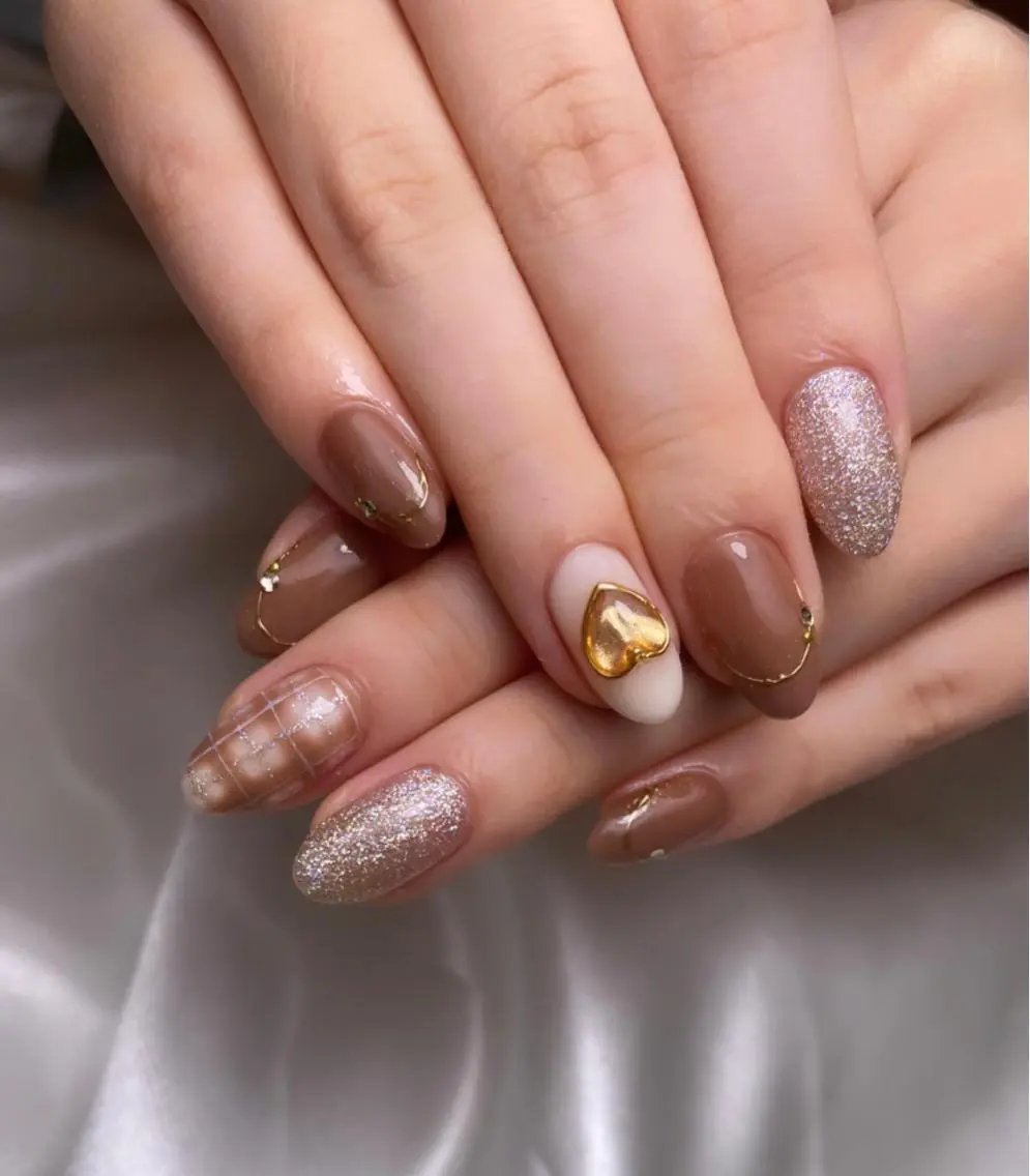 ミディアム ネイル BELLUNA Mizuki❤︎のネイルデザイン