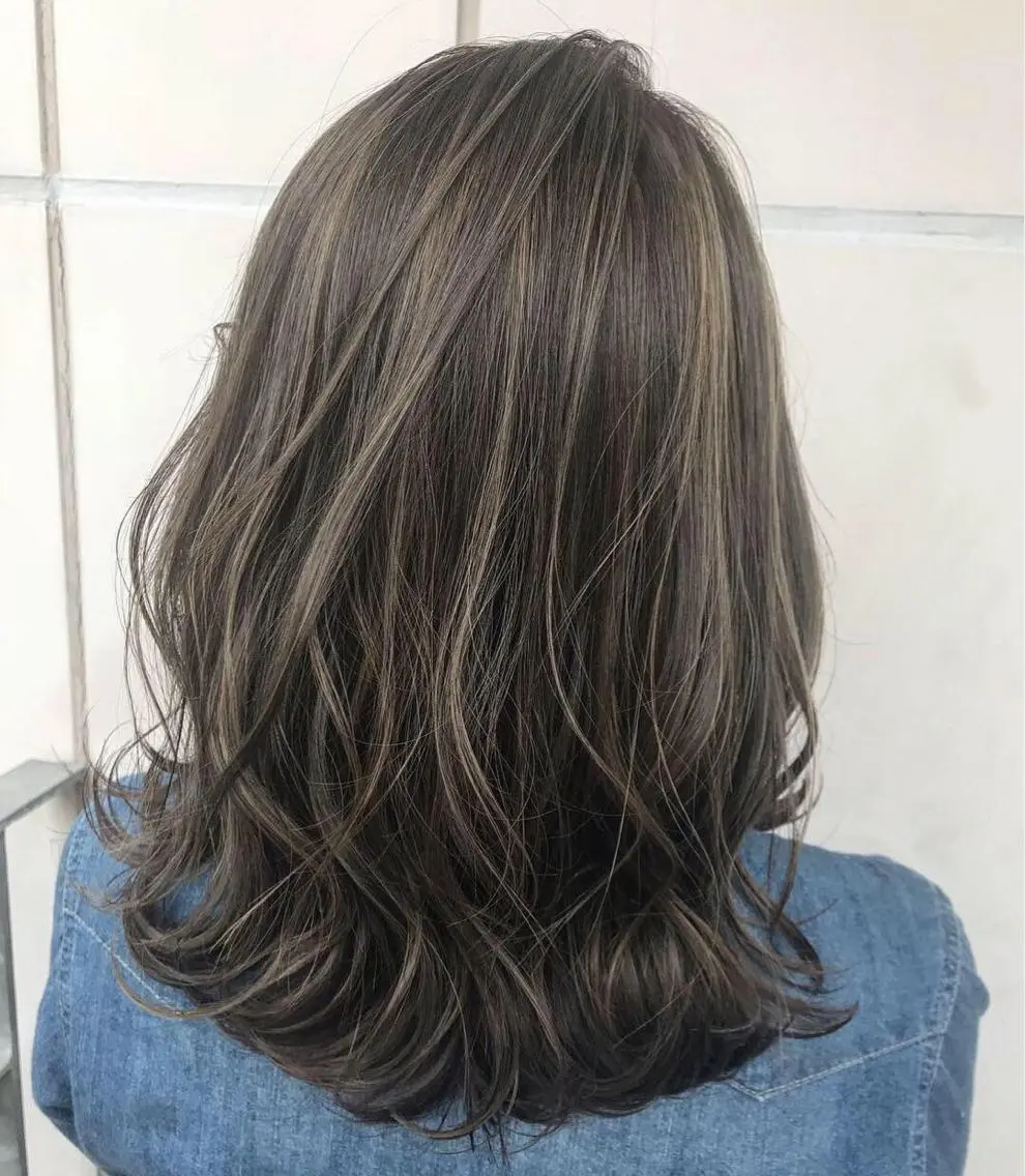 ミディアム カラー ヘアカラー 髪質改善will hairdesignのヘアスタイル