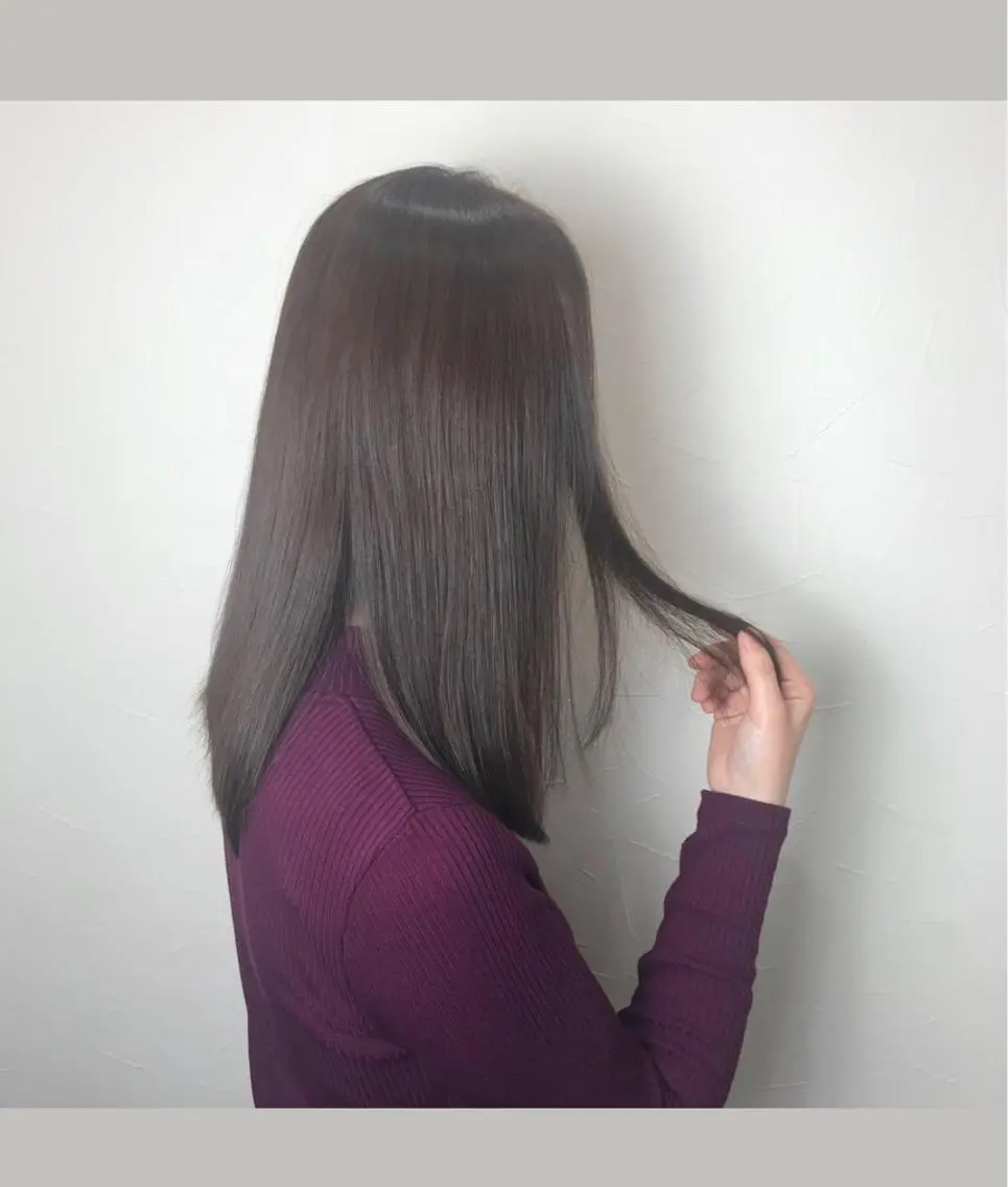 セミロング カラー 透明感カラー グレージュ ピンクカラー 今野 美栄のヘアスタイル