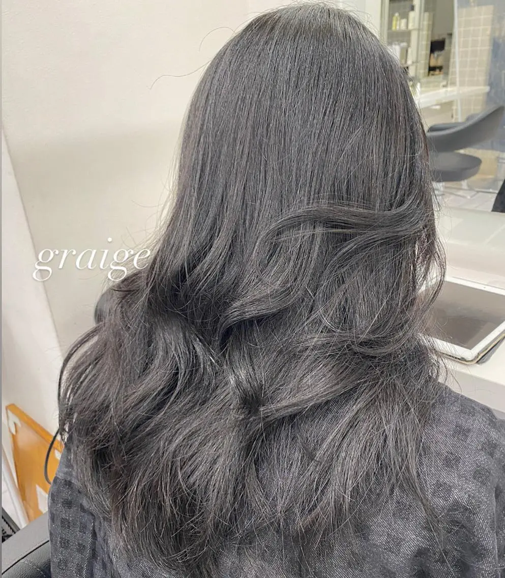 セミロング カラー パーマ ヘアアレンジ メンズ キッズ ネイル マツエク・マツパ カット ヘアカラー トリートメント ヘッドスパ 韓国/トレンド レイヤー【101】のヘアスタイル