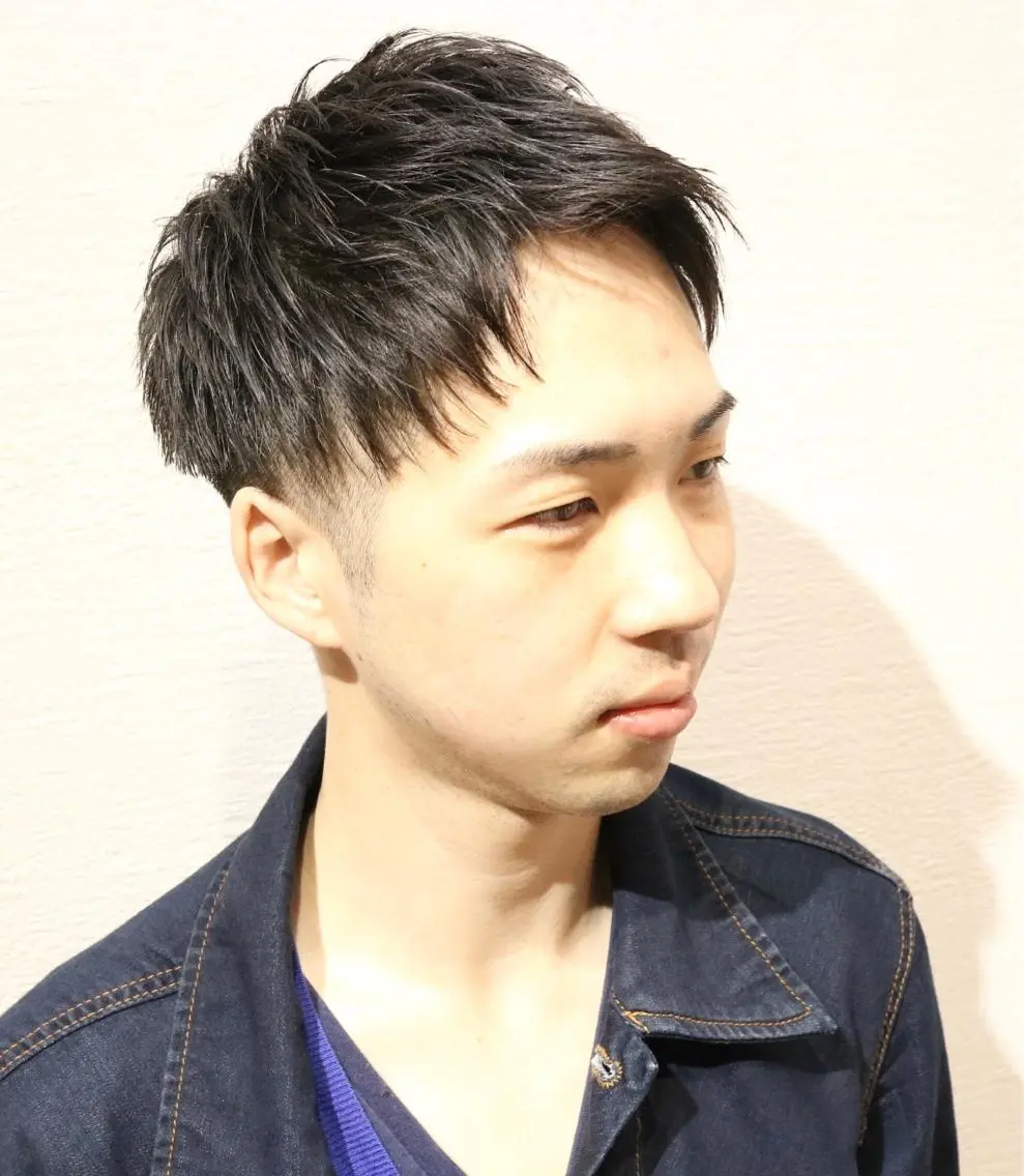 ショート 【男性専門】岩崎凌 ✂︎楽しい時間を！のヘアスタイル