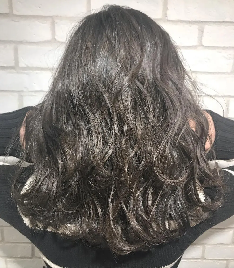 ミディアム カラー ブルーカラー ブルージュ ハイライトカラー ハイライト HIRO. ★のヘアスタイル