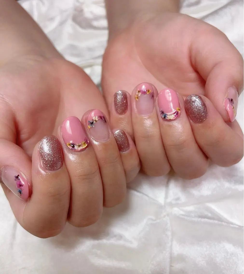 ショート misa🌼 綱島のネイルデザイン