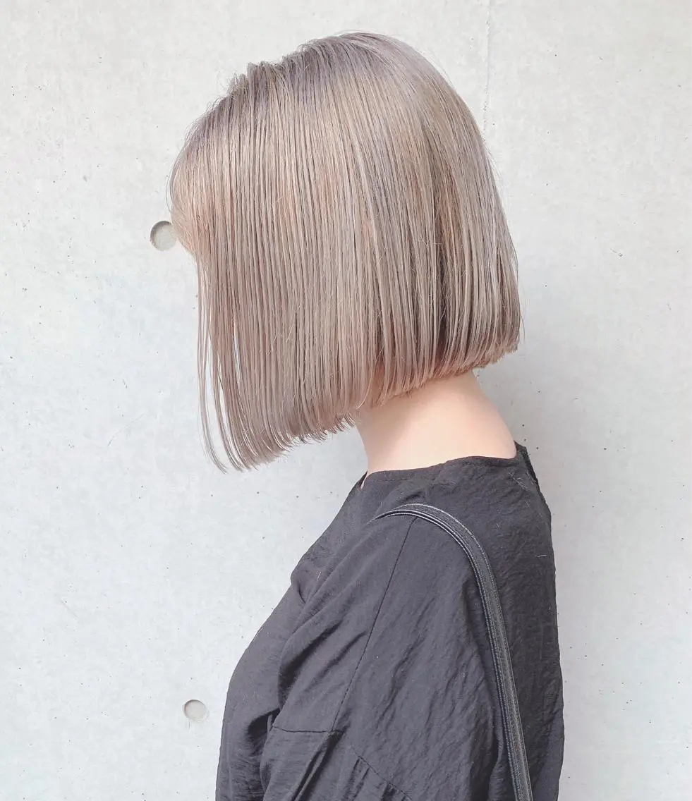 ショート カラー ヘアアレンジ ハイトーンカラー ボブ rii-🩰 トレンドメイクのヘアスタイル