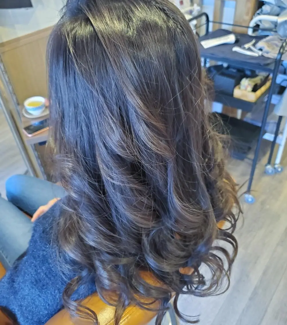 ロング カラー アディクシーカラー ブルーカラー インナーカラー 外国人風カラー トリートメント ヘアカラー トリートメント spa hair ark 富井直美のヘアスタイル