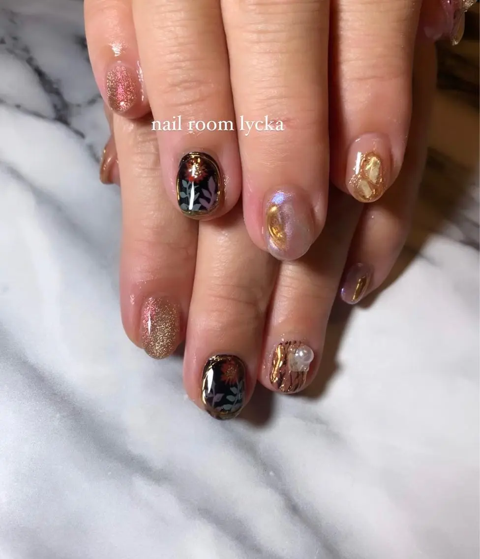ネイル ネイルルームリッカ 𝐦𝐚𝐲𝐮のネイルデザイン
