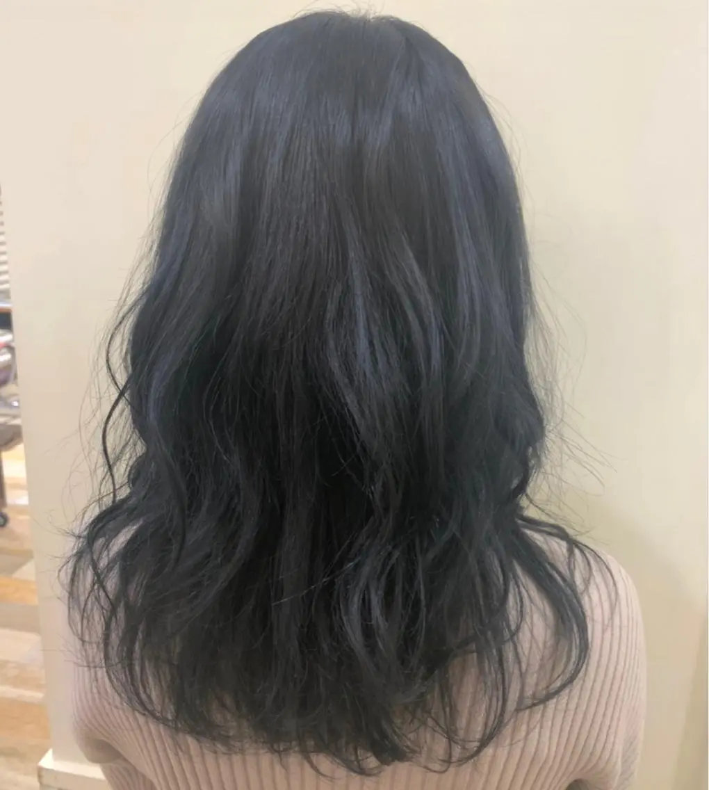 ロング カラー 黒髪 ネイビーカラー カット ヘアカラー ボブ/美髪矯正 /佐藤　奈巳のヘアスタイル