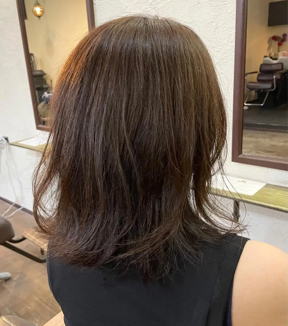 ミディアム カラー 箱守 さやかのヘアスタイル