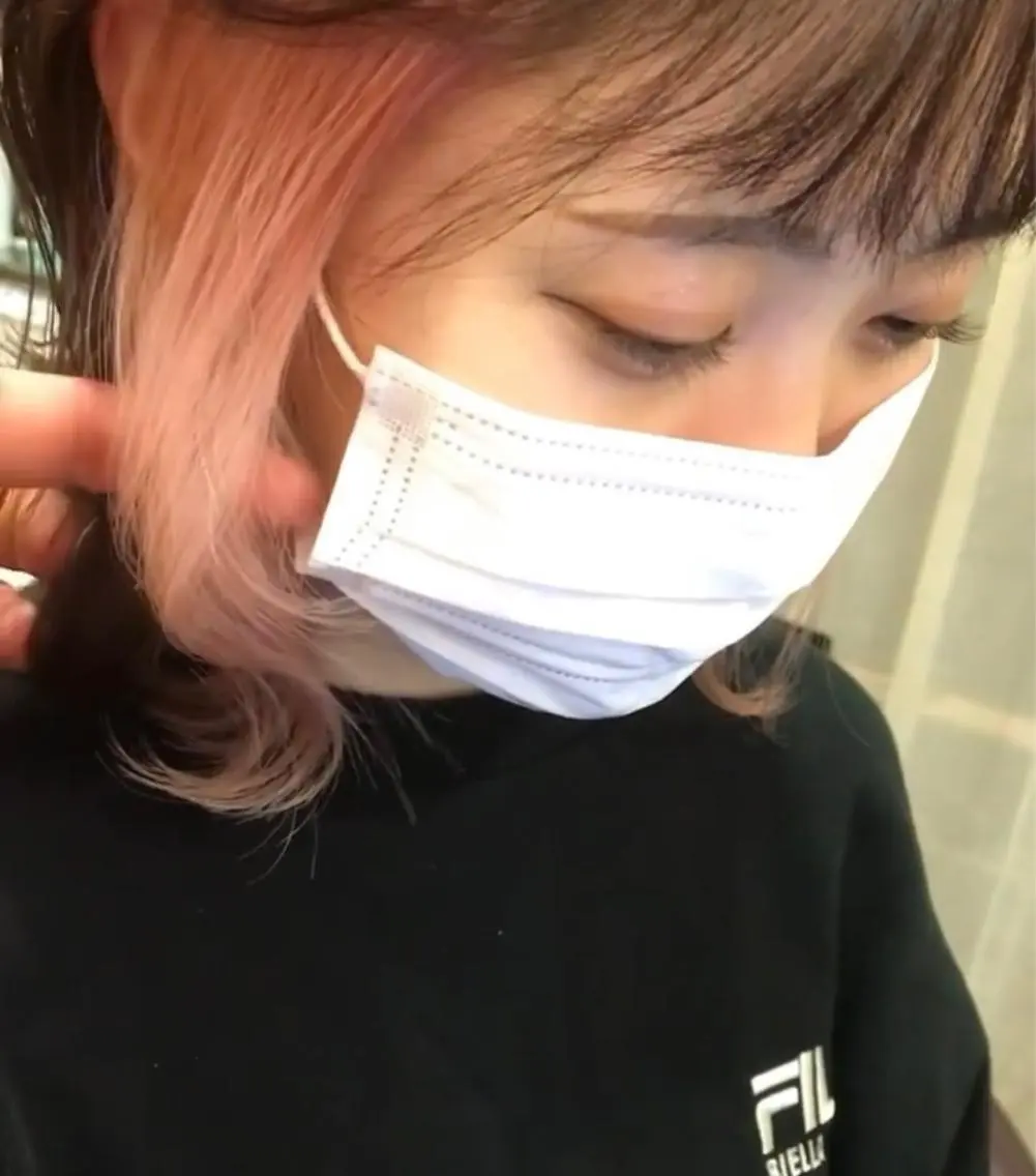 ショート カラー イヤリングカラー インナーカラー ピンクカラー 💎透明感カラー特化 💎TAISEIのヘアスタイル
