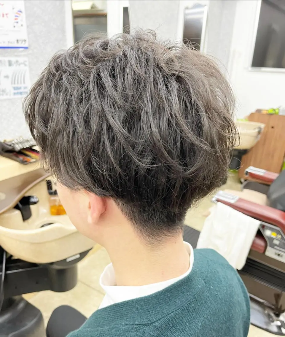 ミディアム パーマ メンズ 森田 健一のヘアスタイル