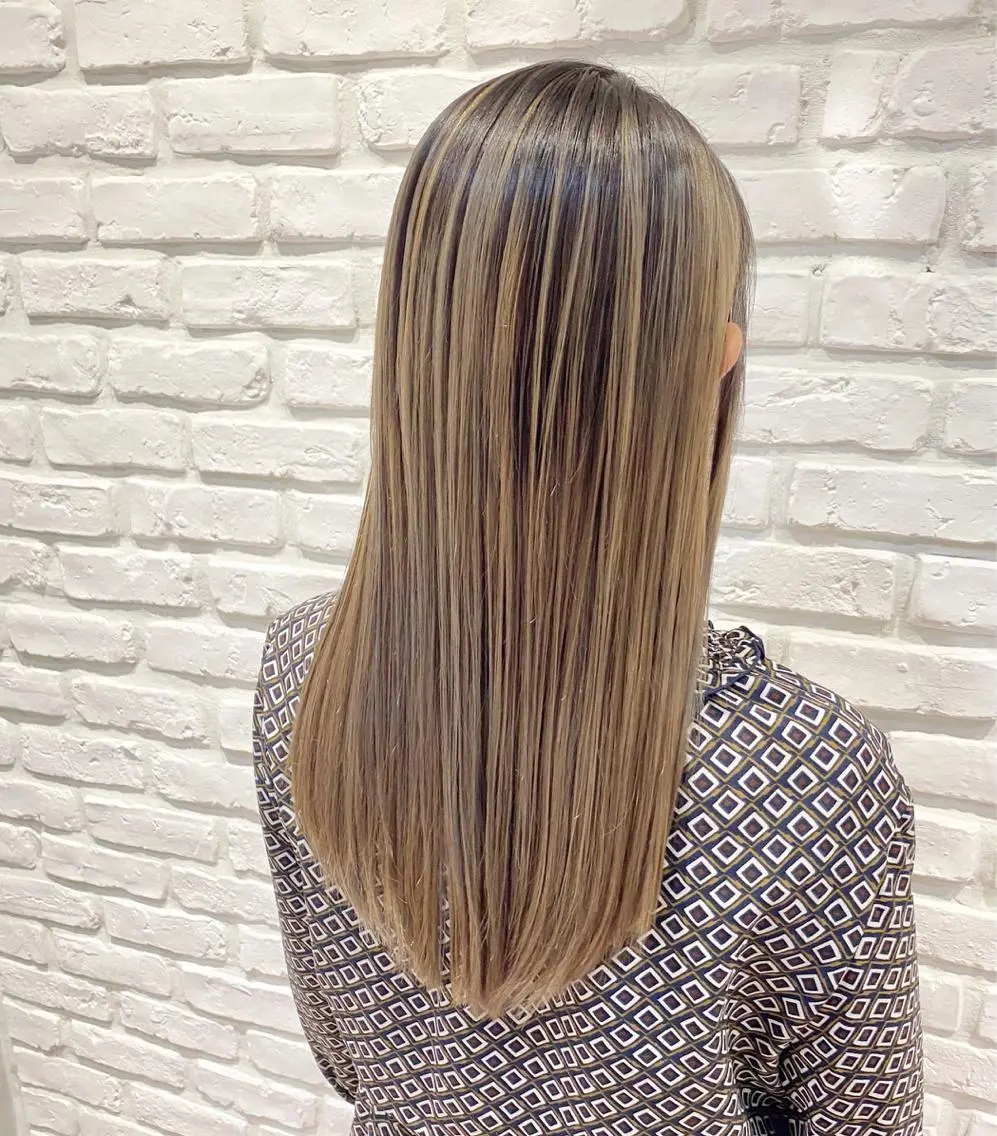 ロング カラー カラー系/カット特化 🟠オオタキマサシのヘアスタイル
