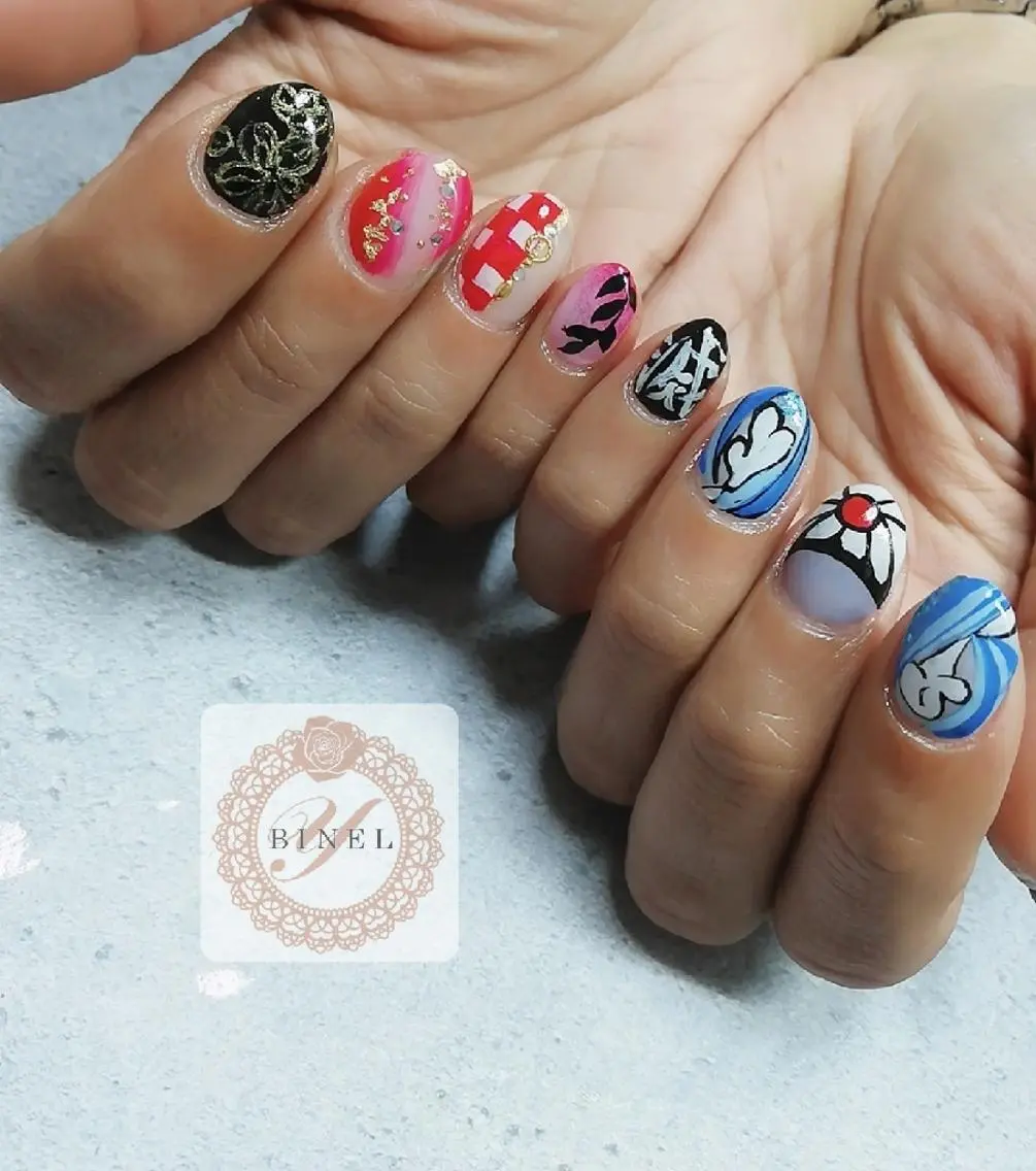 ネイル 持ち込み ハンドネイル Nail Salon Y.BINELのネイルデザイン