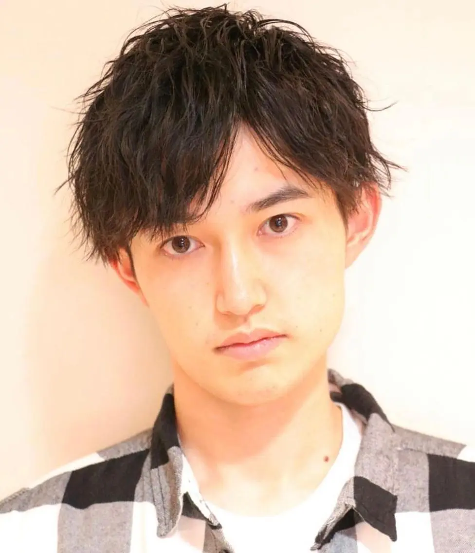 パーマ タカクラ カズキのヘアスタイル