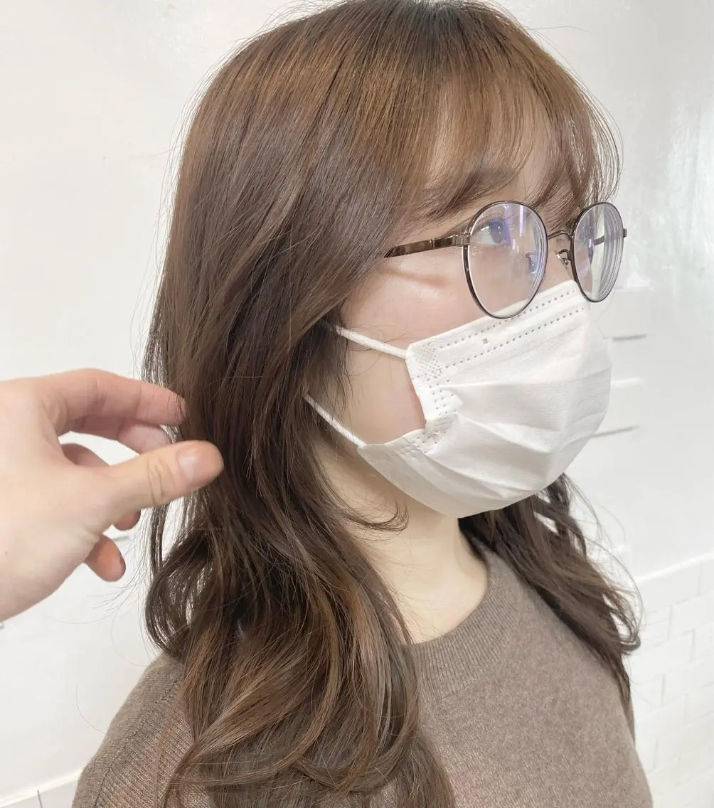 セミロング 髪質改善✨ 角谷　勇のヘアスタイル