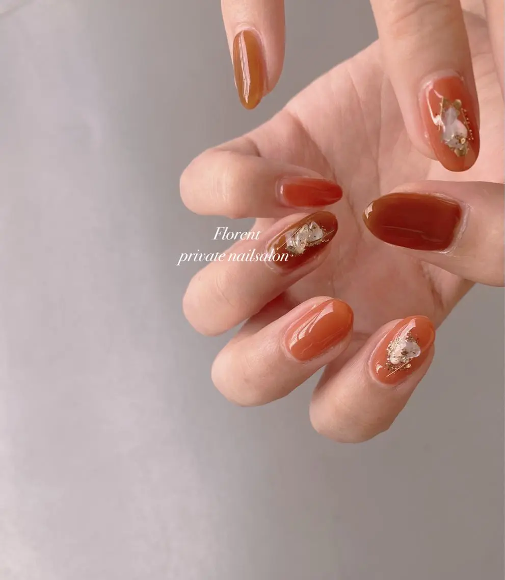 ネイル オーロラネイル ジェルネイル 大理石ネイル(マーブル) ミラーネイル ニュアンスネイル florent nailのネイルデザイン