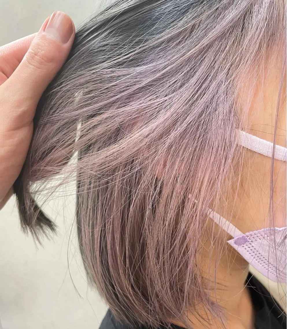 ショート カラー ブリーチ ラベンダーカラー パーマウルフショート 濱田匠のヘアスタイル