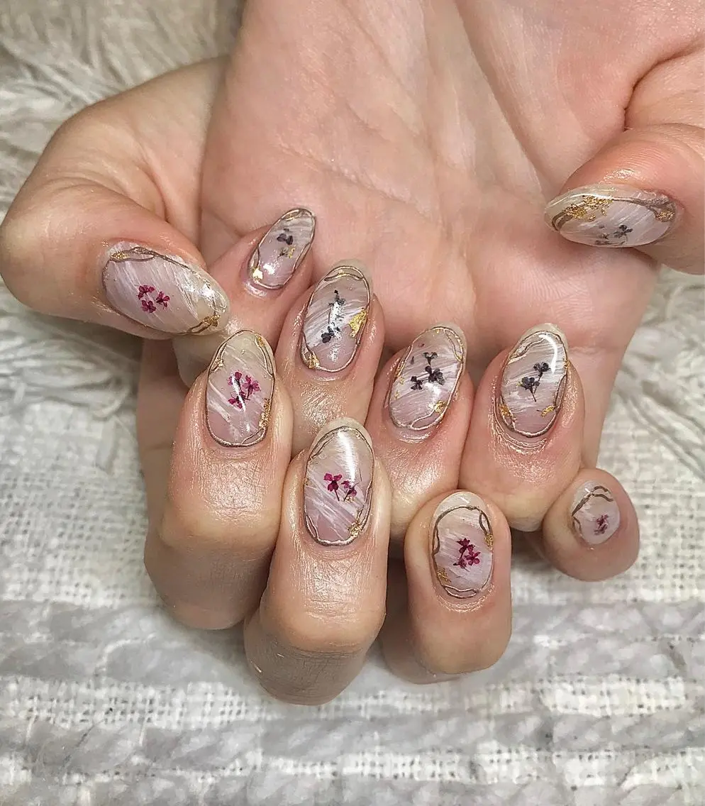 ミディアム カラー パーマ ヘアアレンジ ネイル マツエク・マツパ フラワーネイル el. by Aoのネイルデザイン
