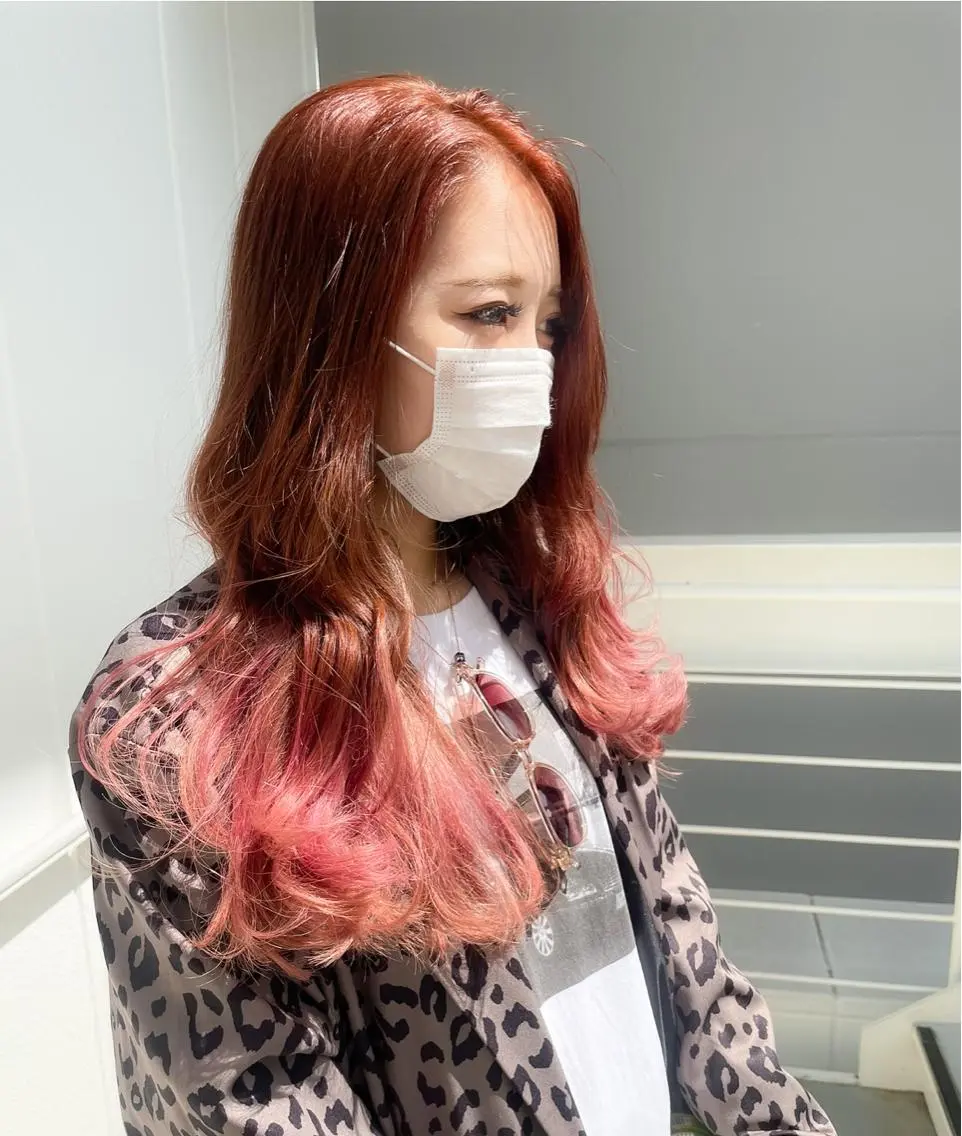 ロング ボブ デート ハイライト 髪質改善 韓国風ヘア カット ヘアカラー トリートメント 【20代ダメージ毛に 髪質改善】のヘアスタイル