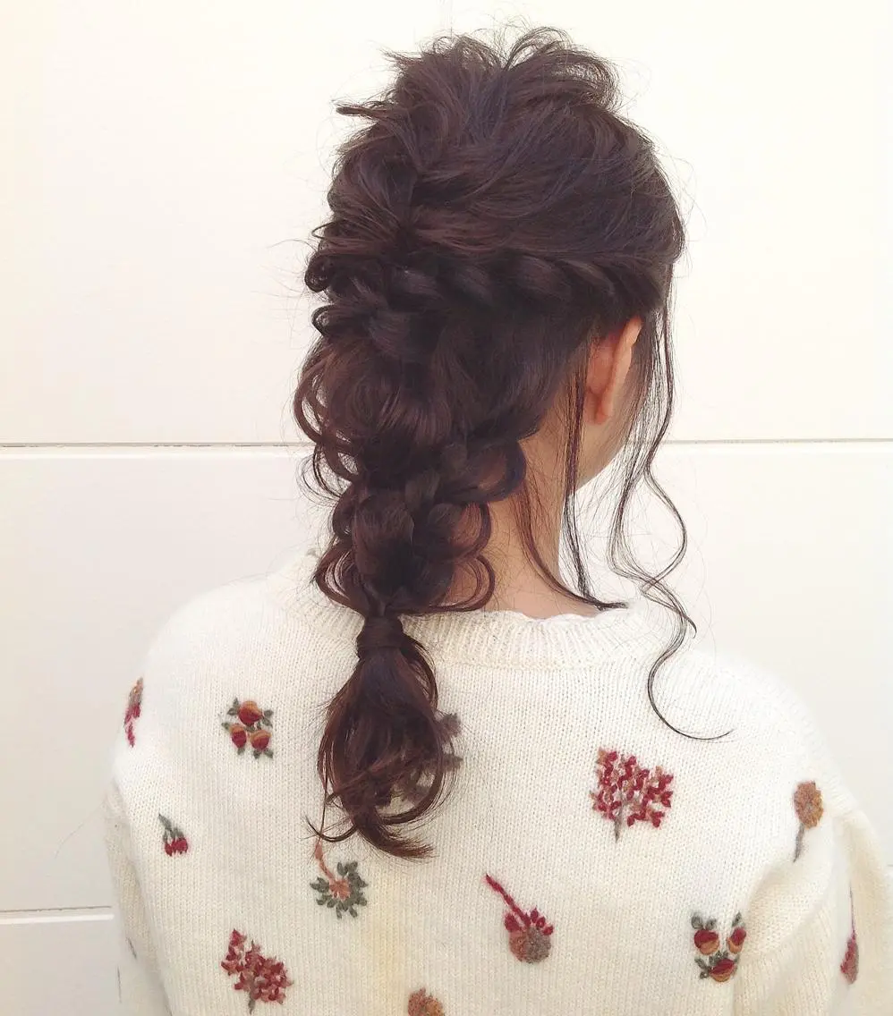 ロング カラー 榎園 由美のヘアスタイル
