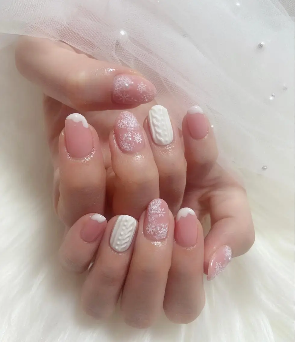 ネイル ハンドネイル ＆ME アンドミーのネイルデザイン