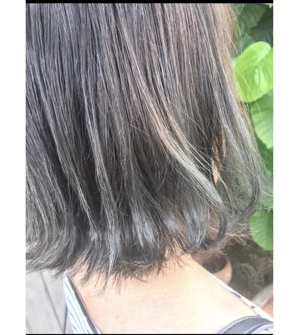 ショート カラー グラデーションカラー hair works raptureのヘアスタイル