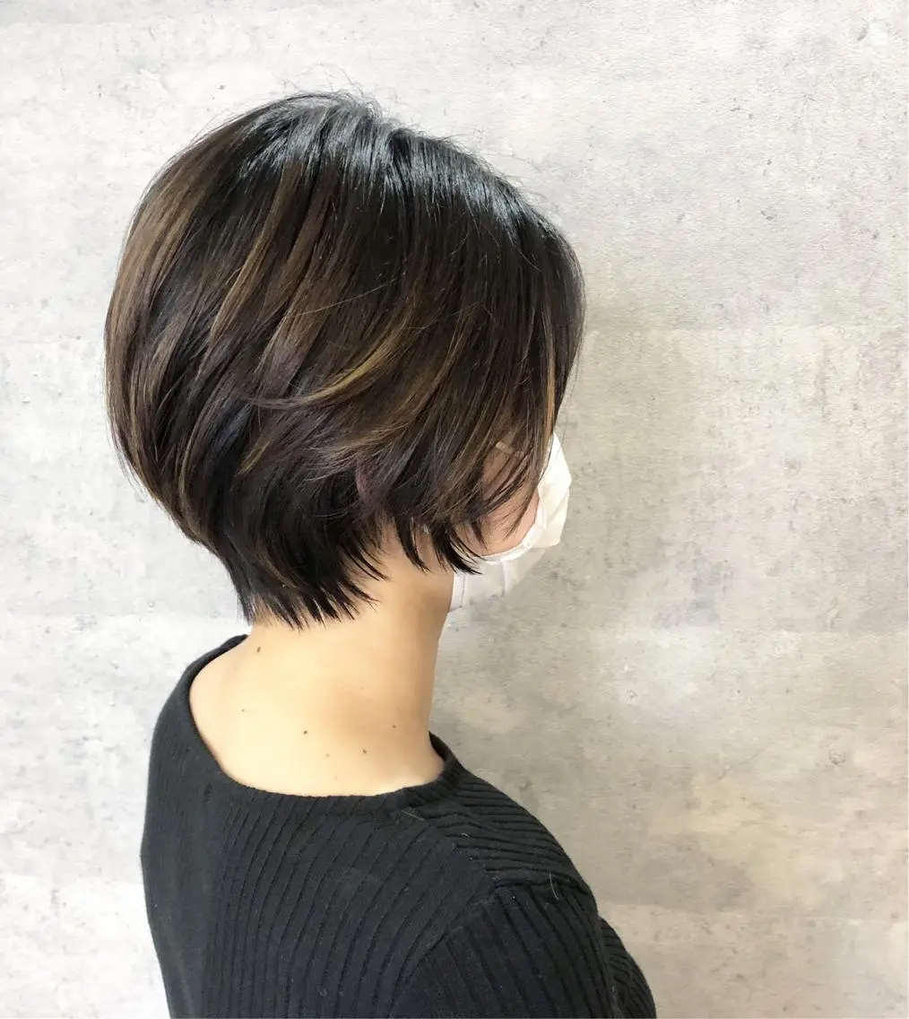 ショート くびれヘア ショートヘア 髪質改善で 憧れの潤艶美髪にのヘアスタイル