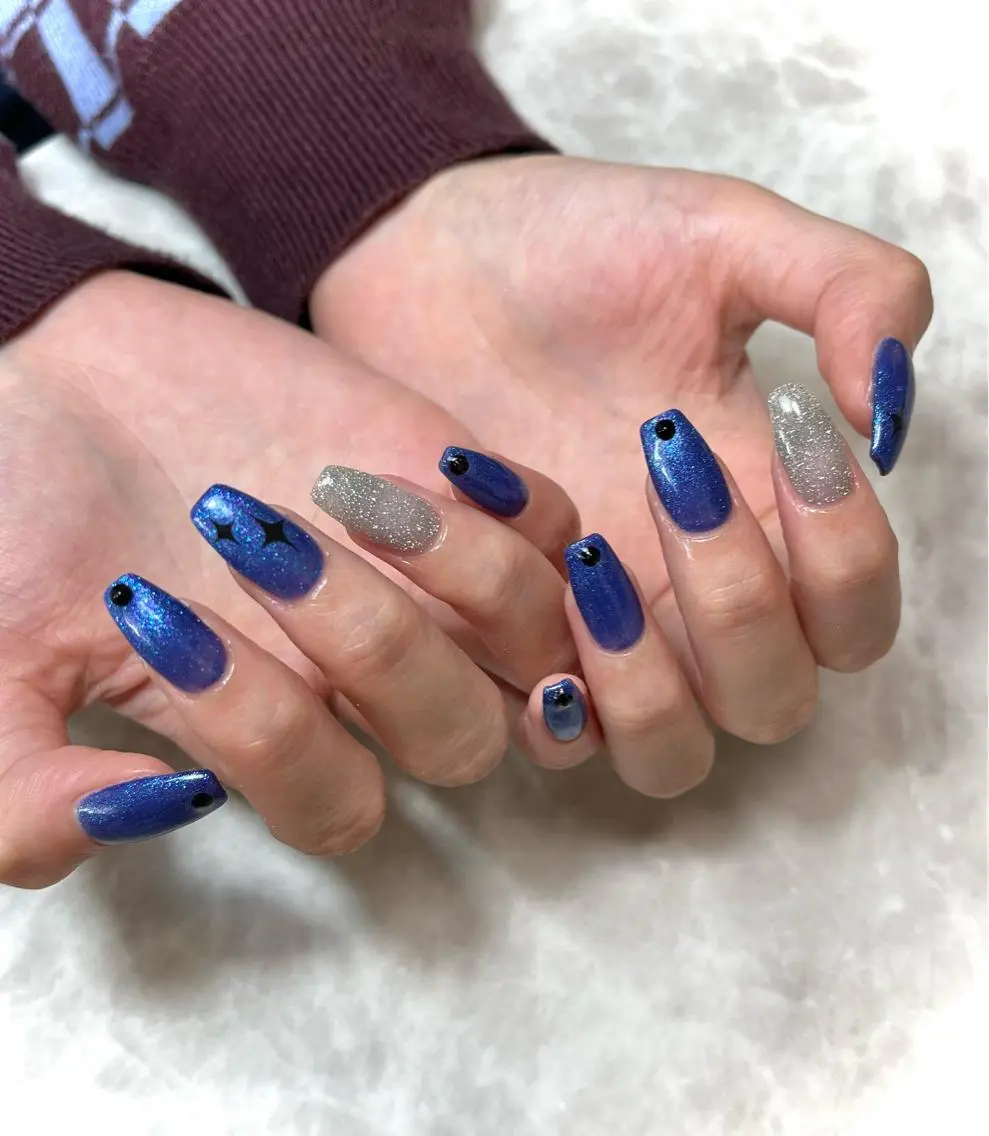 ネイル 成人式 フラッシュネイル ジェルネイル キラキラネイル 韓国ネイル nails' it...のネイルデザイン