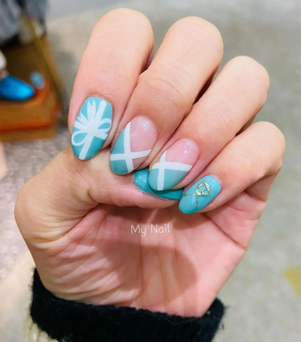 ネイル アートネイル フラッシュネイル フラワーネイル フットネイル フレンチネイル Moci Nail Salonのネイルデザイン