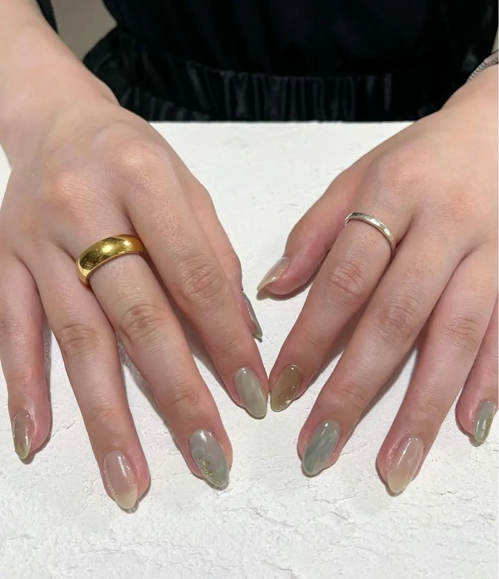 ネイル ジェルネイル 水色 ニュアンスネイル オフィスネイル パラジェル felice nailのネイルデザイン