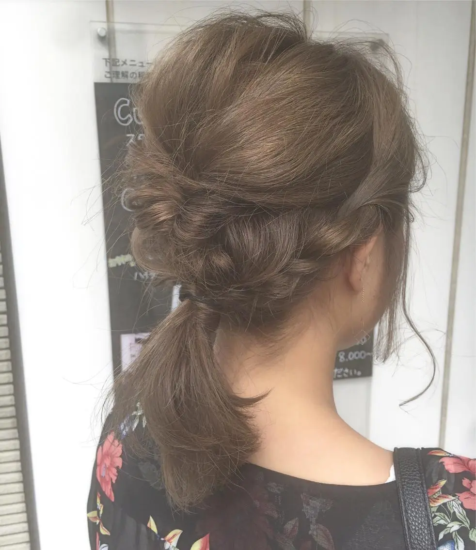 ミディアム カラー ヘアアレンジ 簡単アレンジ 榎園 由美のヘアスタイル