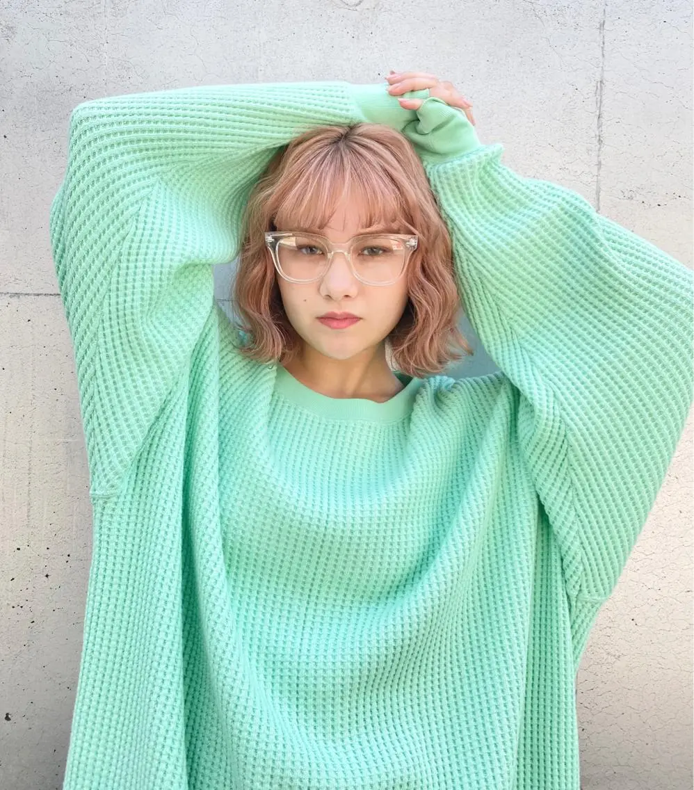 ミディアム カラー 似合わせベージュ 🍯ayumi🍯のヘアスタイル