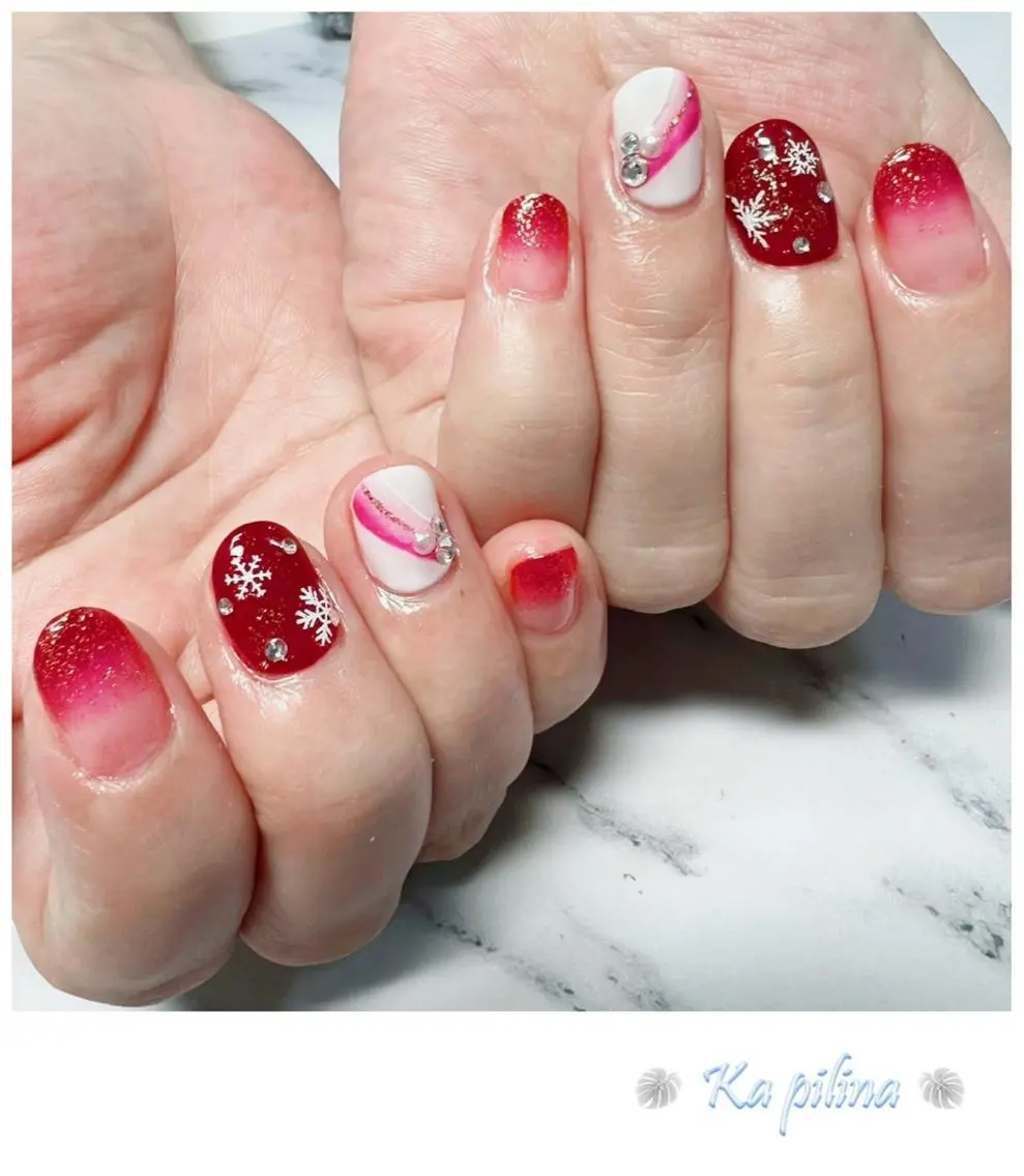 ネイル 赤色 冬ネイル Nail salon Ka pilinaのネイルデザイン