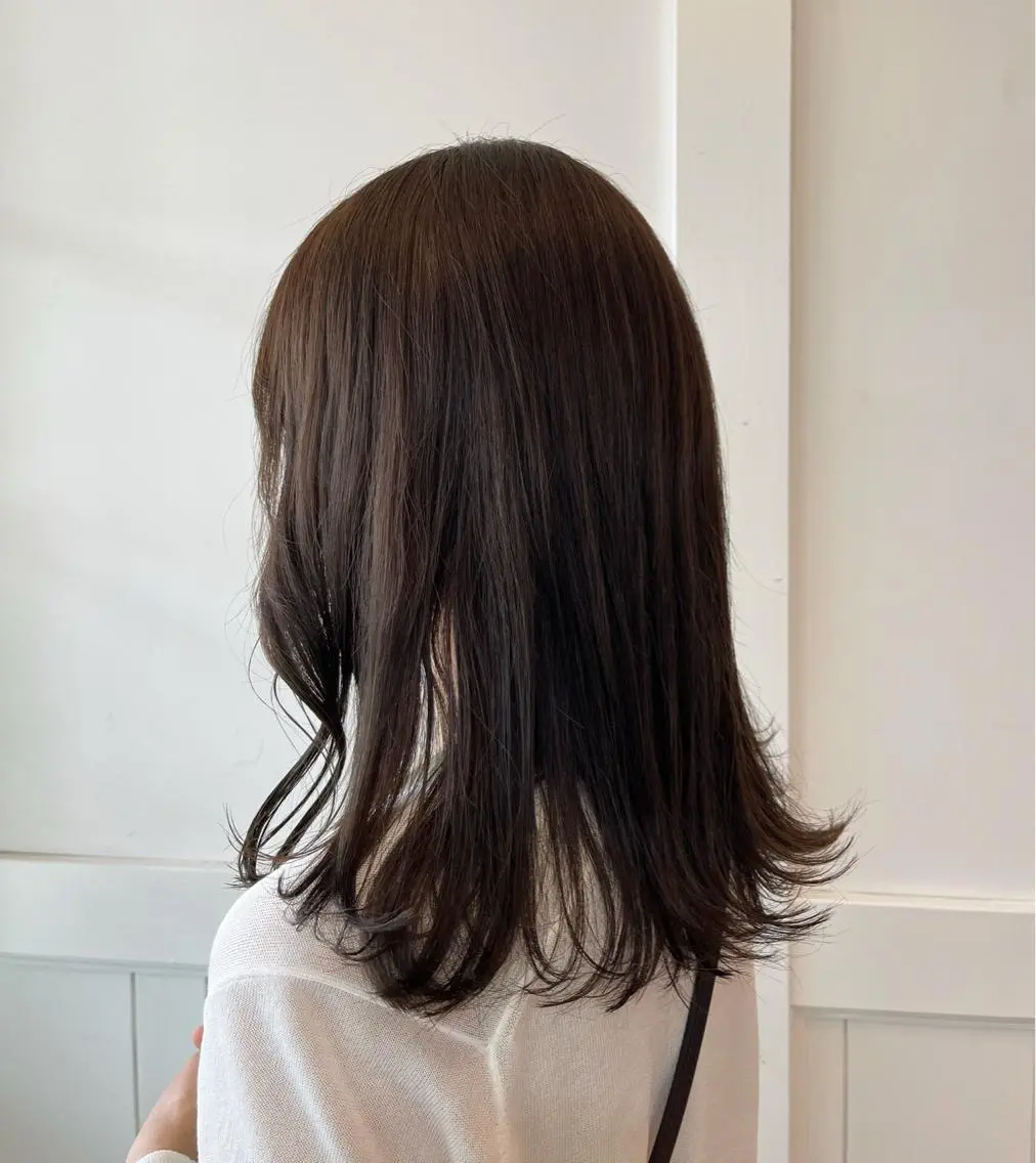 セミロング 韓国風ヘア 狩野 くるみのヘアスタイル