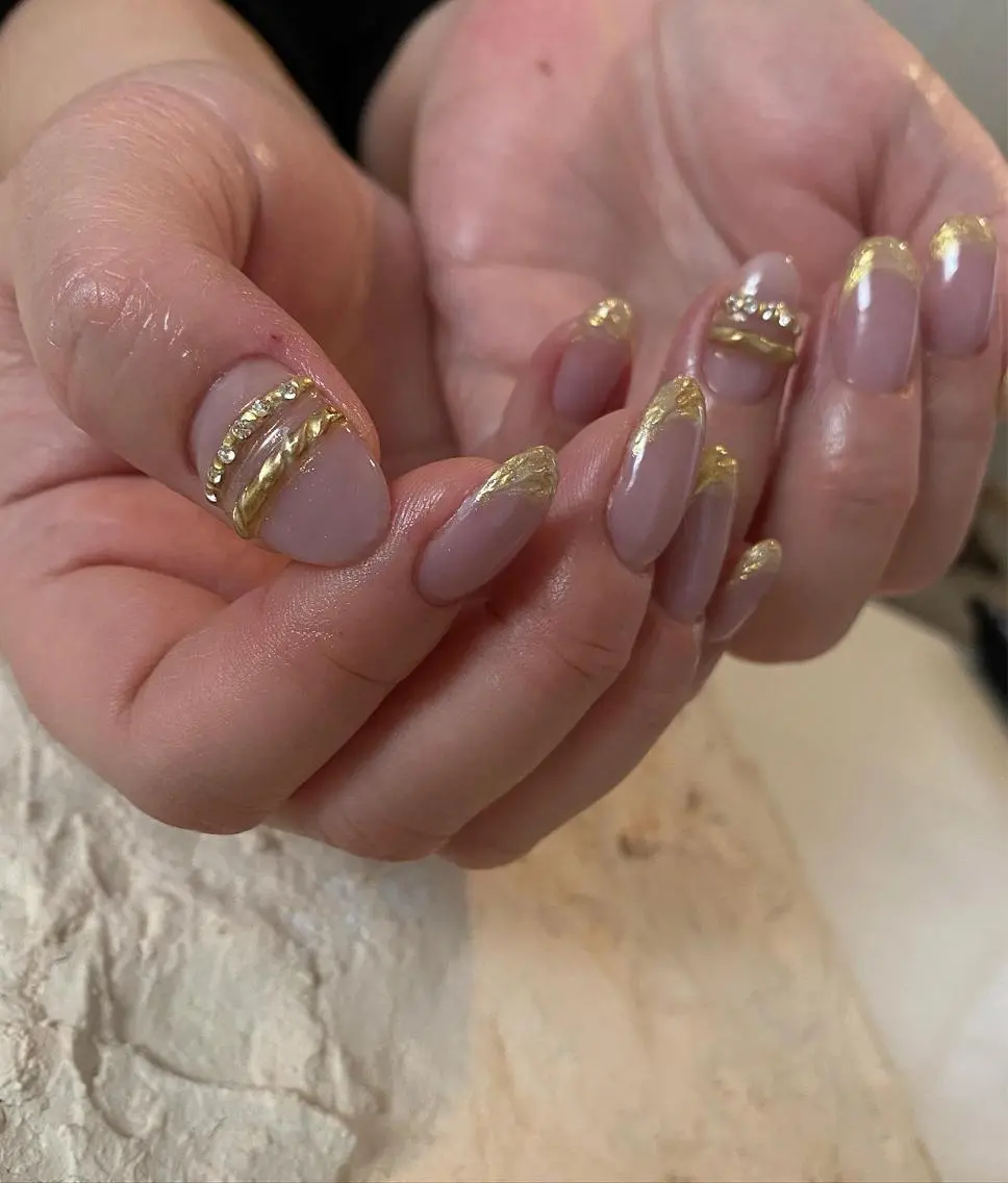 ネイル ハンドネイル and M. nailのネイルデザイン