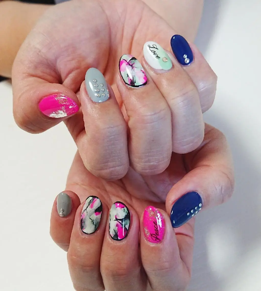 ネイル Lilith Nailのネイルデザイン
