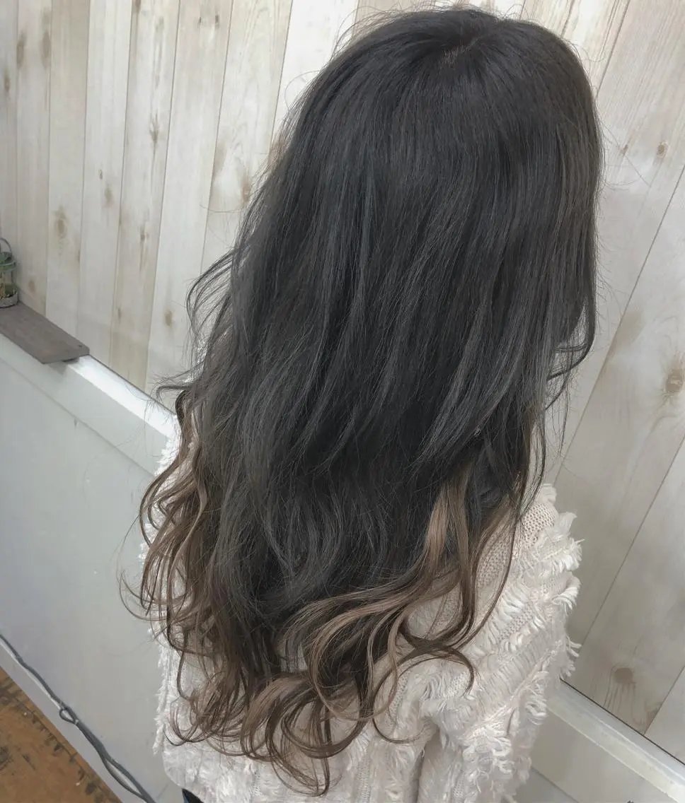 ロング Loob.TOKYO MIYA🌈のヘアスタイル