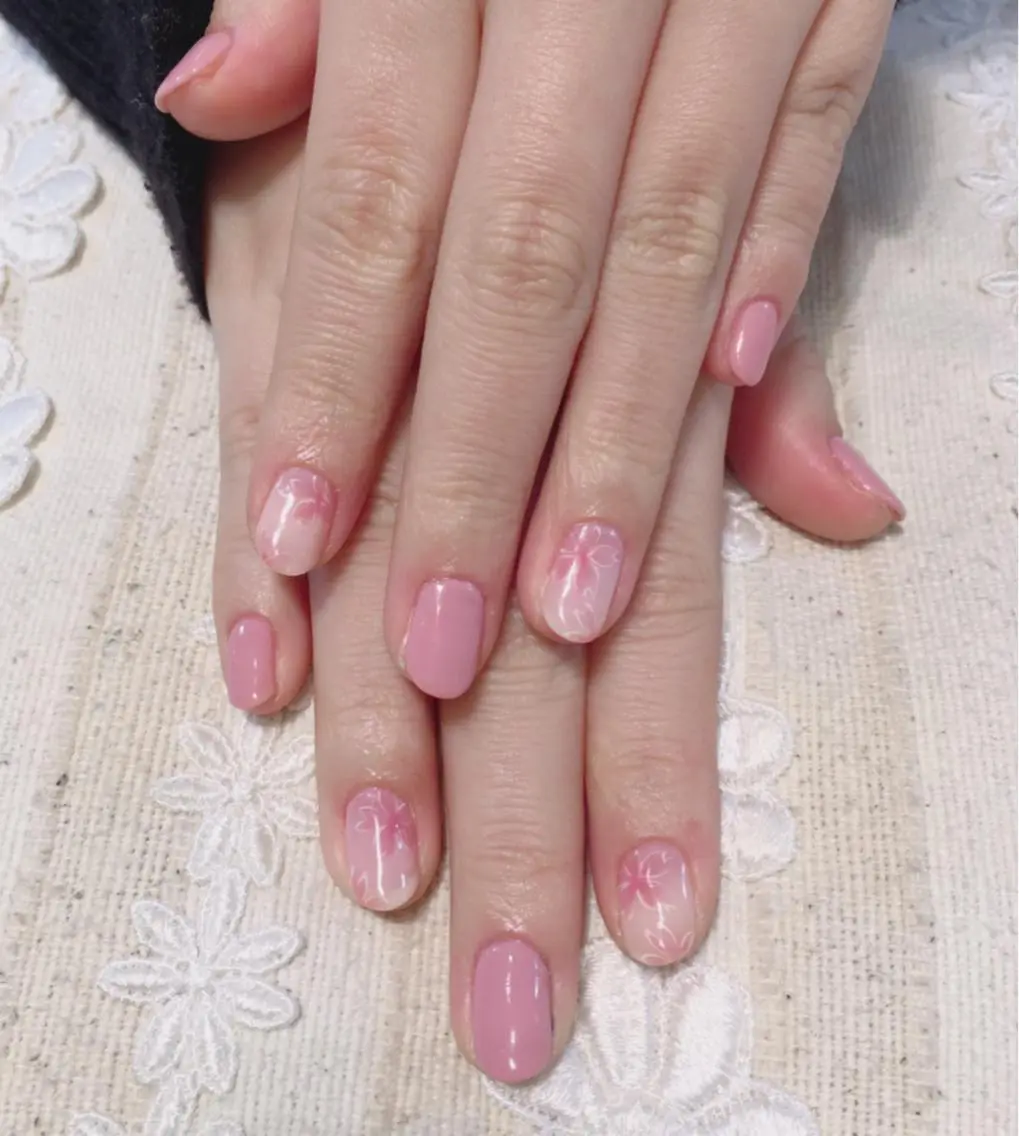 ネイル 桜ネイル ビジューバイアクイユ ネイルズ 東中野店のネイルデザイン