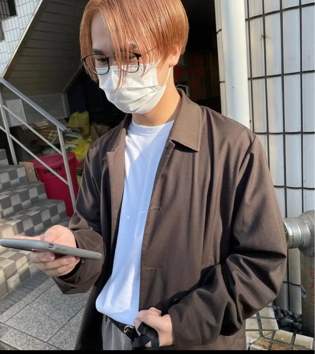 ショート カラー メンズ スパイキーショート パーマ　具志堅　太志のヘアスタイル