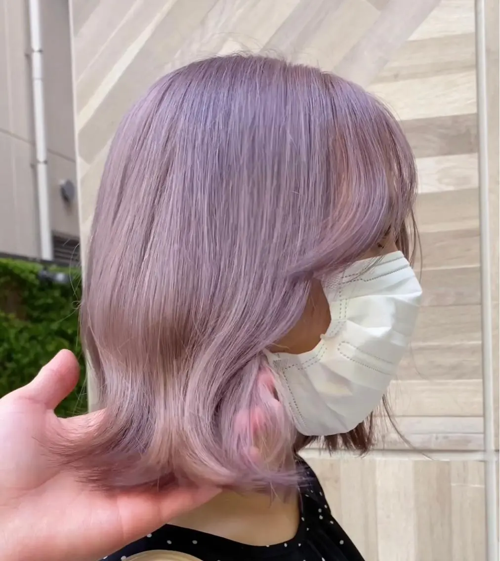 ミディアム カラー ラベンダーカラー ピンクカラー ピンクラベンダー 横尾 歩のヘアスタイル