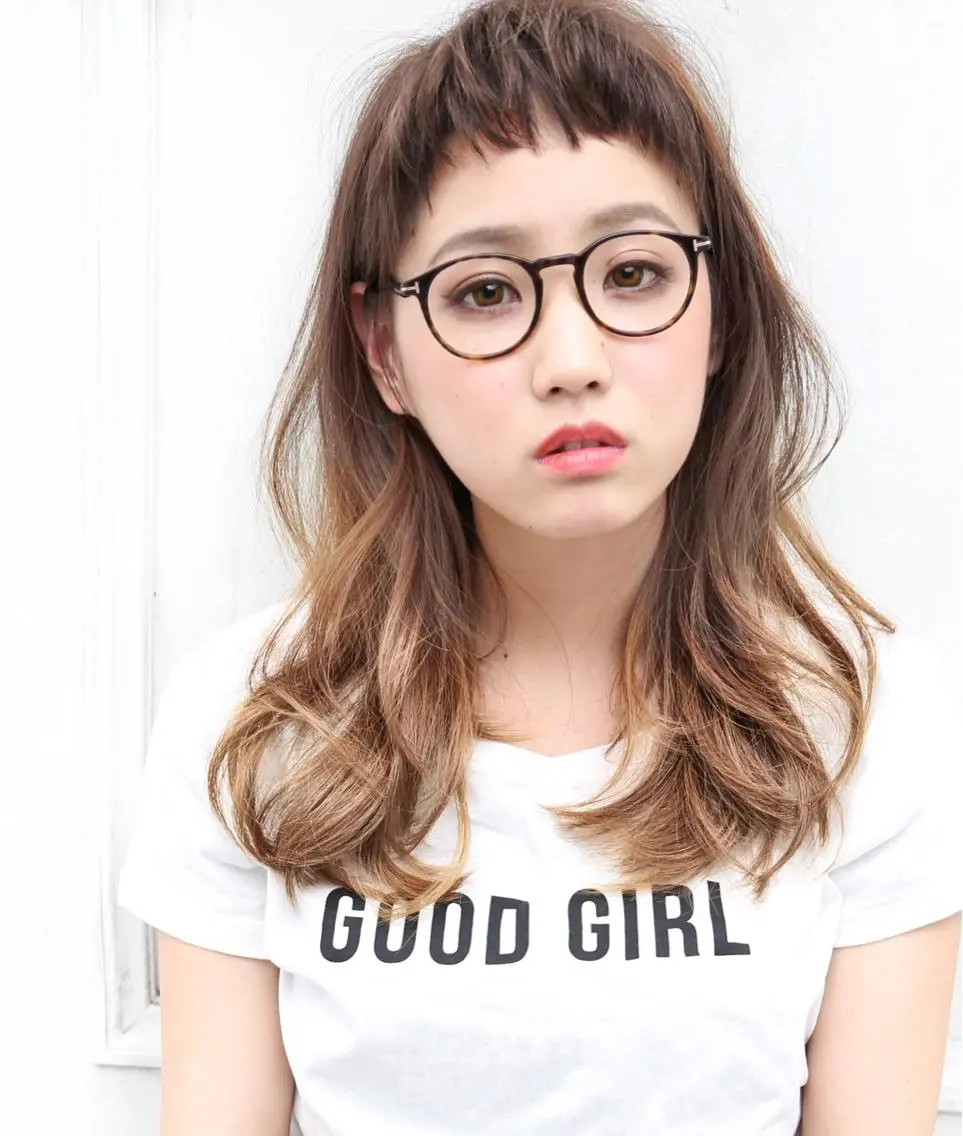 セミロング ロング カラー パーマ THE USUAL ユージュアルのヘアスタイル
