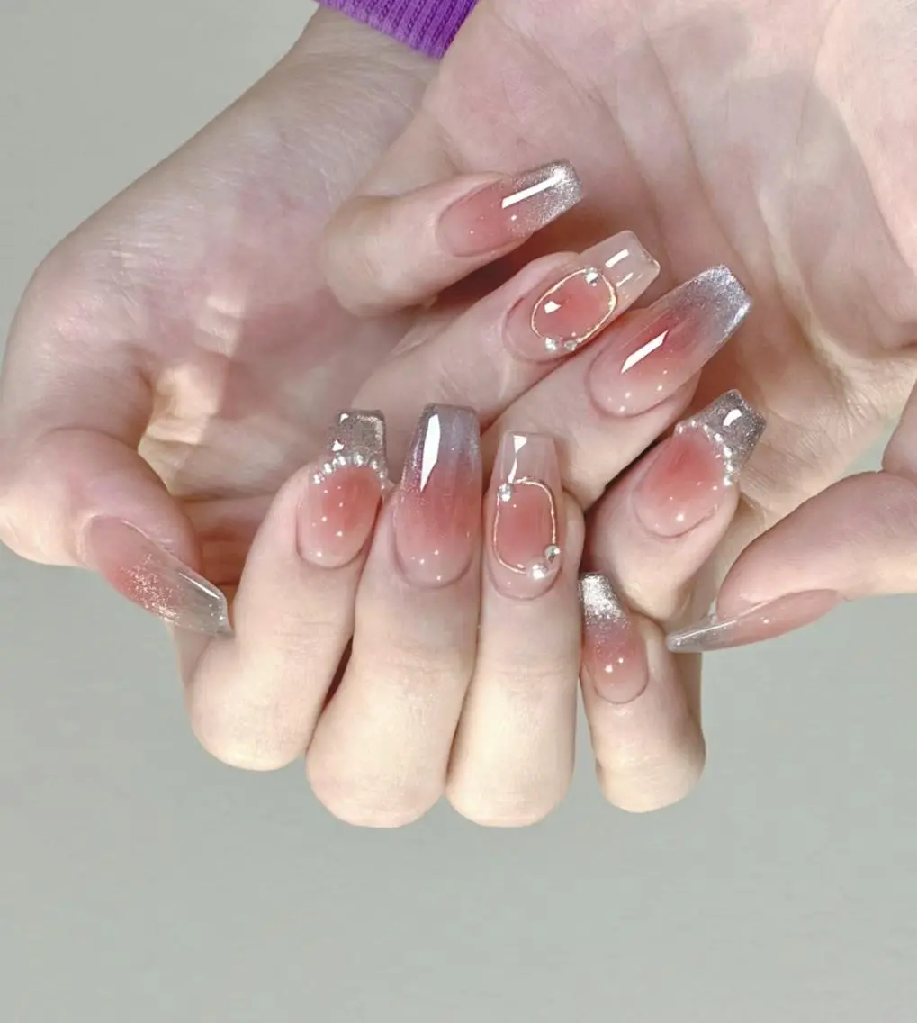 ネイル ハンドネイル Pure&Rich Nailのネイルデザイン