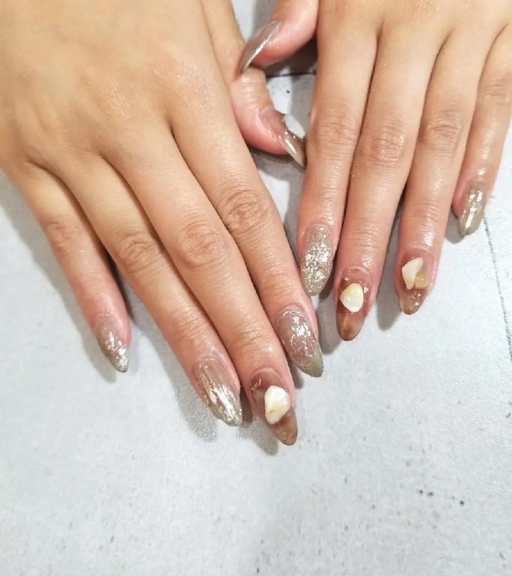 ネイル アートネイル nijiiro🌈 サトウのネイルデザイン